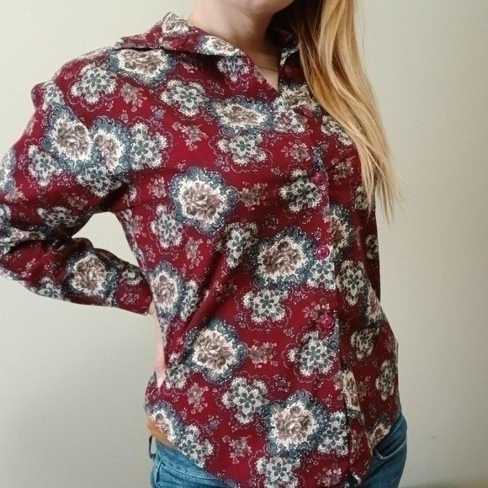 Vintage 80s burgundy patterned western button down blouse, size 10 (S/M) - Picture 4 of 6